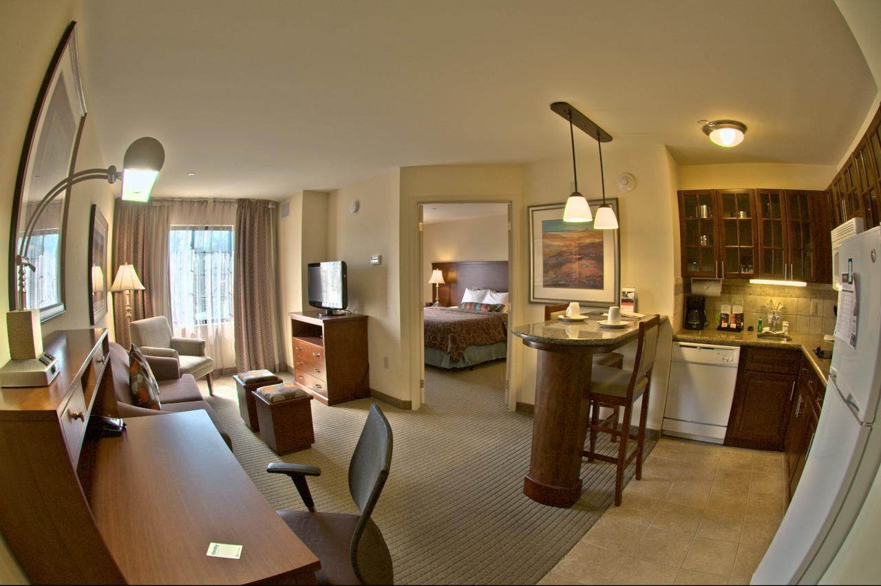Staybridge Suites East Stroudsburg - Poconos By Ihg Dış mekan fotoğraf